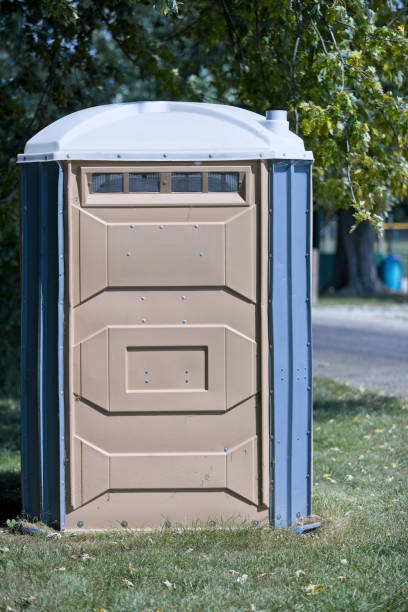 Best Portable restroom trailer rental  in Ben Wheeler, TX